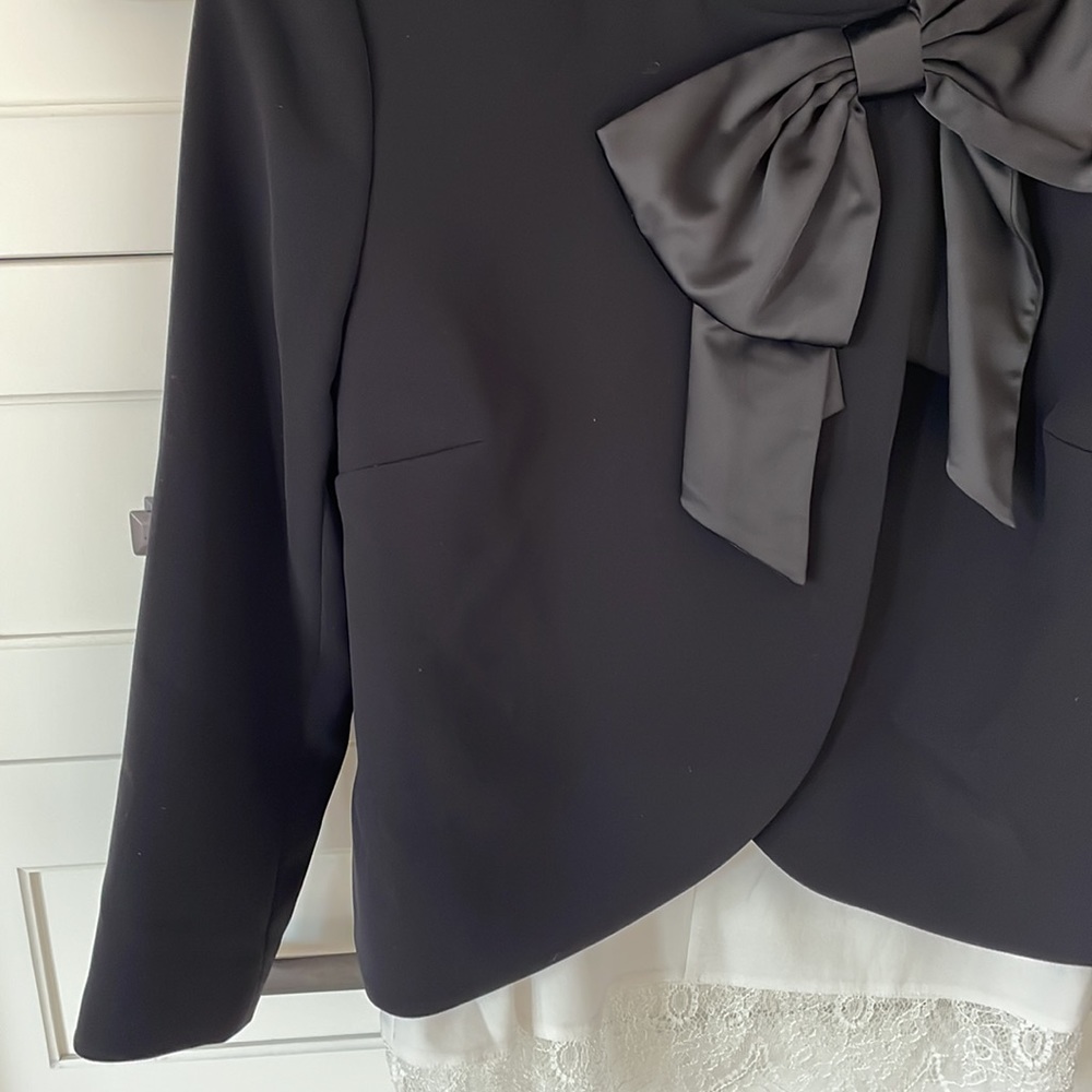 CeCe jacket and top - Picture 3 of 5